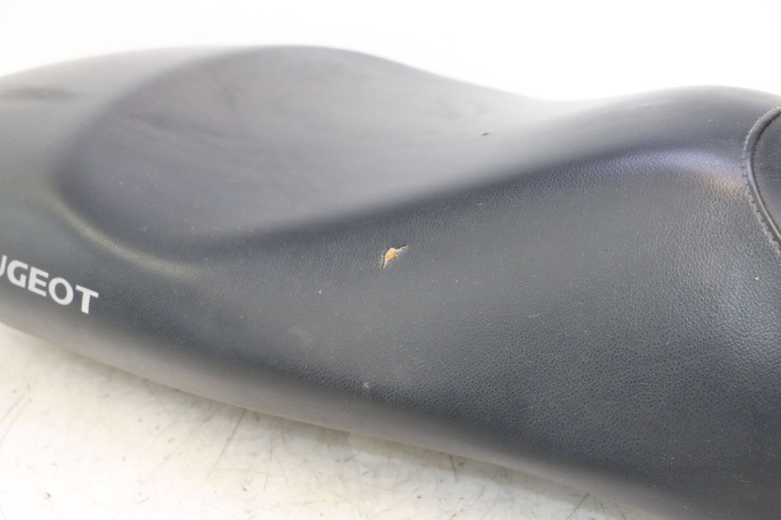 photo de ASIENTO PEUGEOT LUDIX SNAKE 2T 50 (2004 - 2014) - Detalle de la pieza