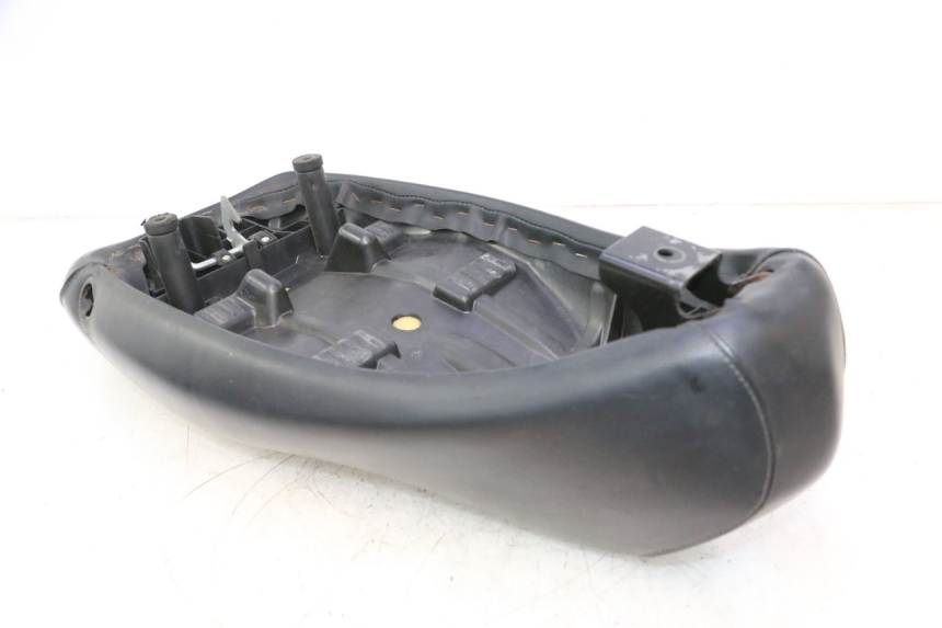 photo de ASIENTO PEUGEOT LUDIX SNAKE 2T 50 (2004 - 2014) - Estado de la superficie y material