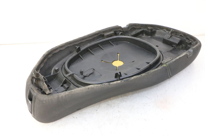 photo de ASIENTO PIAGGIO LXV 4T 50 (2009 - 2013) - Otra vista del artículo