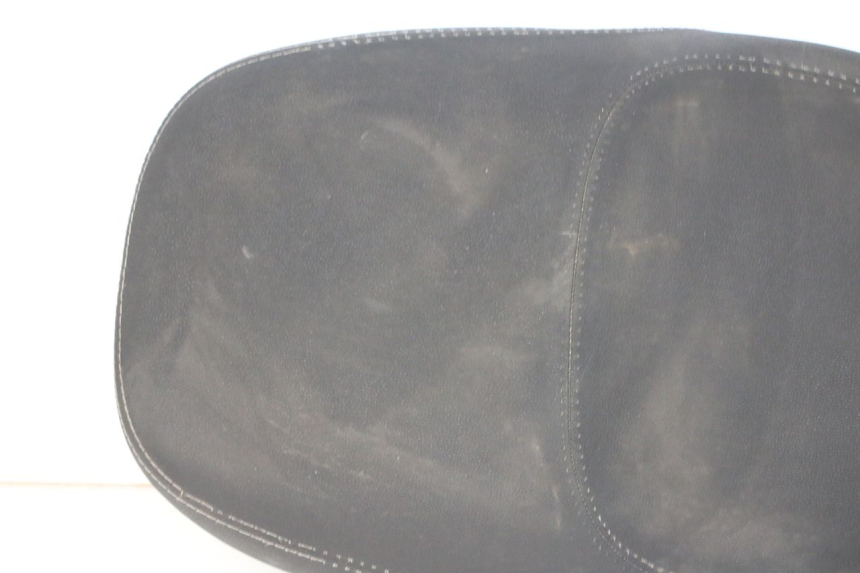 photo de ASIENTO PIAGGIO LXV 4T 50 (2009 - 2013) - Perfil de la pieza de repuesto