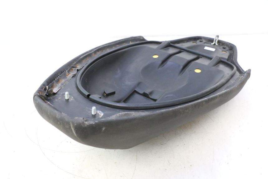 photo de ASIENTO MBK MACH G AC 50 (2002 - 2014) - Estado de la superficie y material