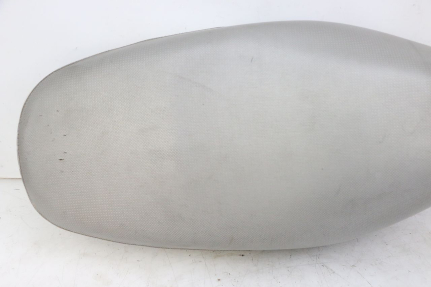 photo de ASIENTO MBK BOOSTER SPIRIT NAKED 50 (2004 - 2017) - Perfil de la pieza de repuesto