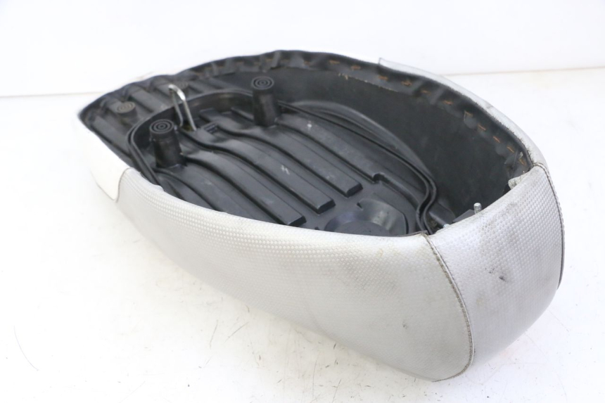 photo de ASIENTO MBK BOOSTER SPIRIT NAKED 50 (2004 - 2017) - Otra perspectiva