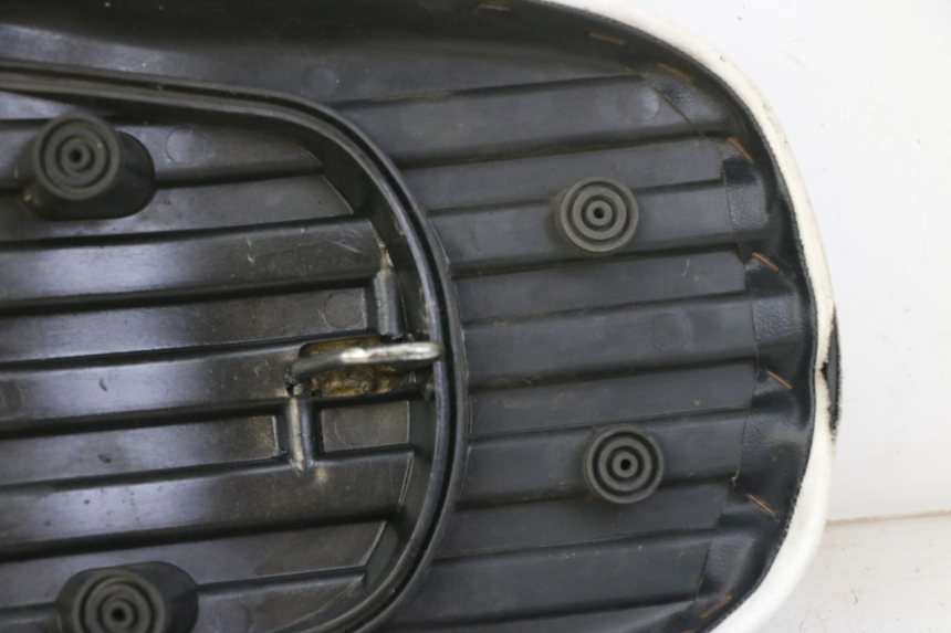 photo de ASIENTO MBK BOOSTER SPIRIT NAKED 50 (2004 - 2017) - Recambio usado revisado