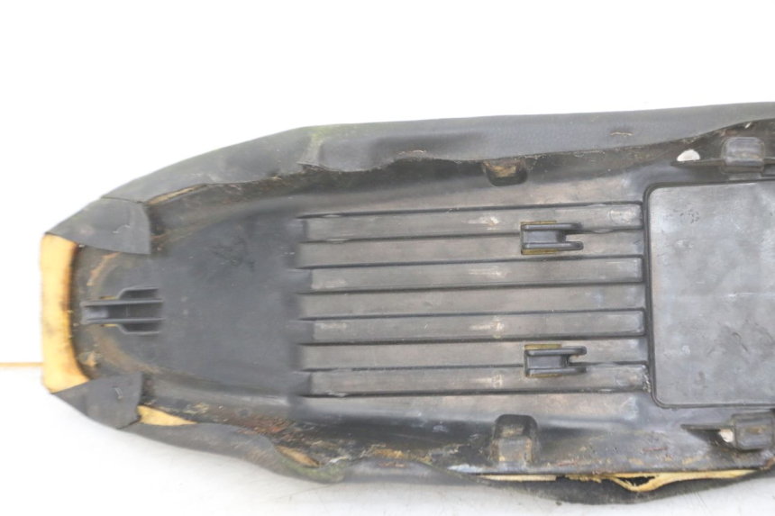 photo de ASIENTO MBK X-LIMIT XLIMIT 50 (2007 - 2012) - Estado de la superficie y material