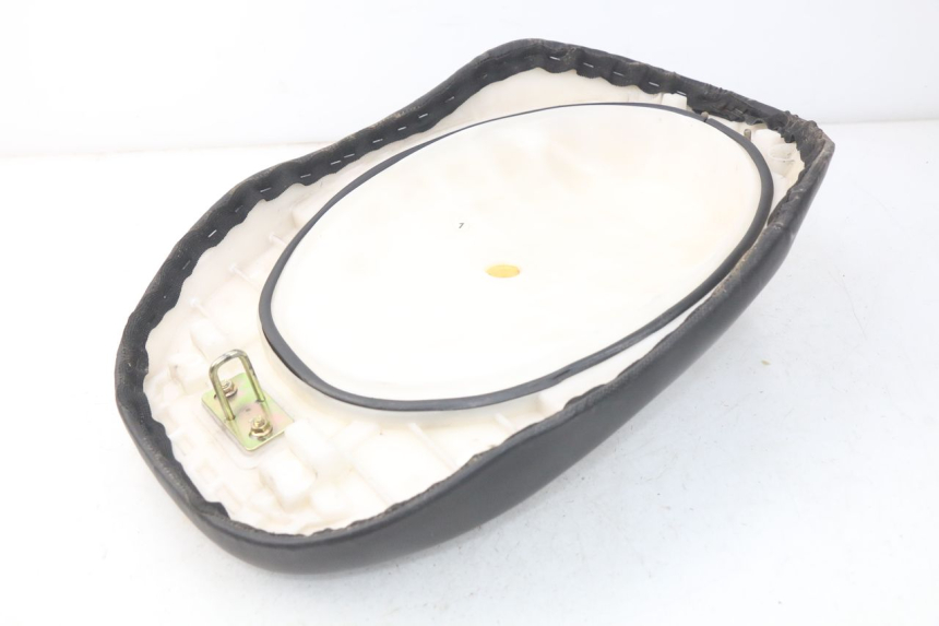 photo de ASIENTO JM MOTORS MIA 50 (2017 - 2020) - Estado de la superficie y material