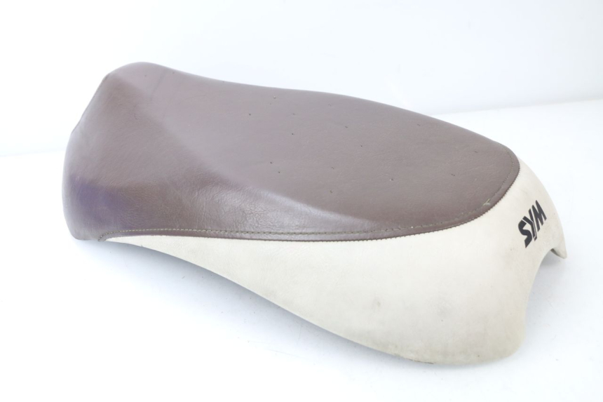 photo de ASIENTO SYM MIO 50 (2005 - 2010) - Características distintivas