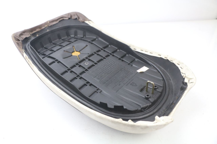 photo de ASIENTO SYM MIO 50 (2005 - 2010) - Primer plano técnico