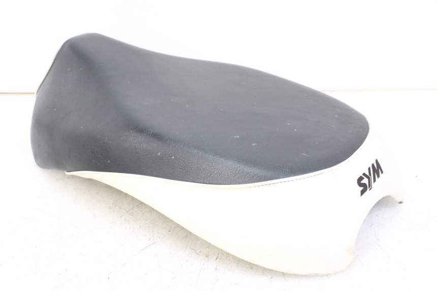 photo de ASIENTO SYM MIO 50 (2011 - 2017) - Estado de la superficie y material