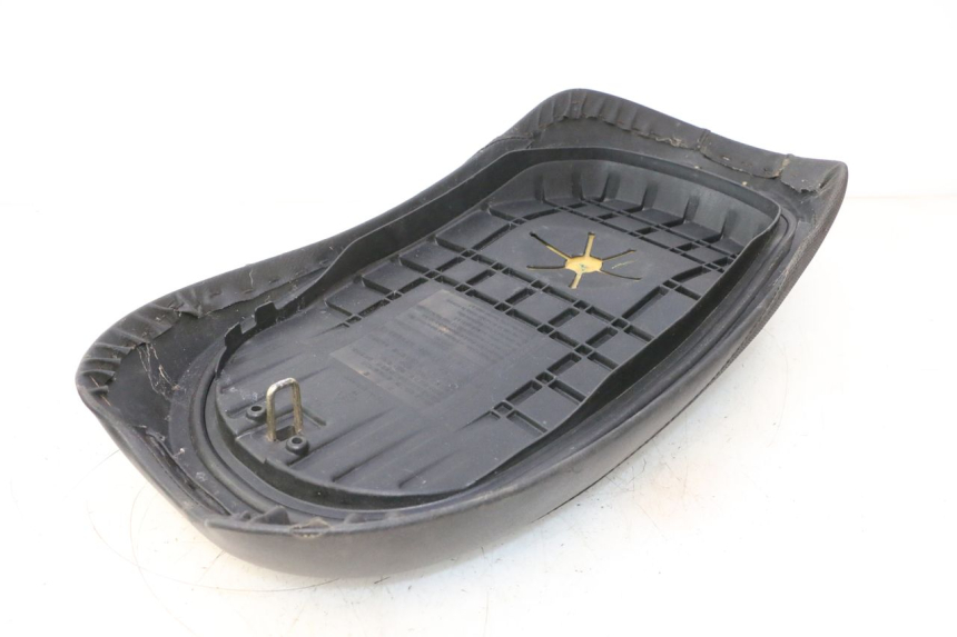 photo de ASIENTO SYM MIO 50 (2005 - 2010) - Primer plano técnico
