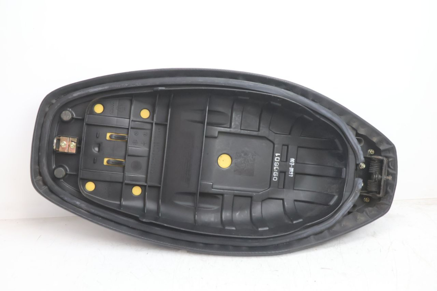photo de ASIENTO KYMCO MOVIE S 125 (2009 - 2018) - Estado de la superficie y material