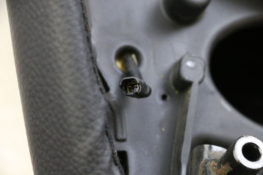 photo de ASIENTO PIAGGIO MP3 HPE 350 (2018 - 2020) - Detalle de la pieza