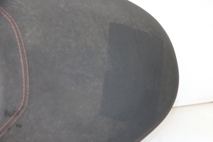 photo de ASIENTO PIAGGIO MP3 HPE 300 (2019 - 2026) - Zoom calidad de ocasión