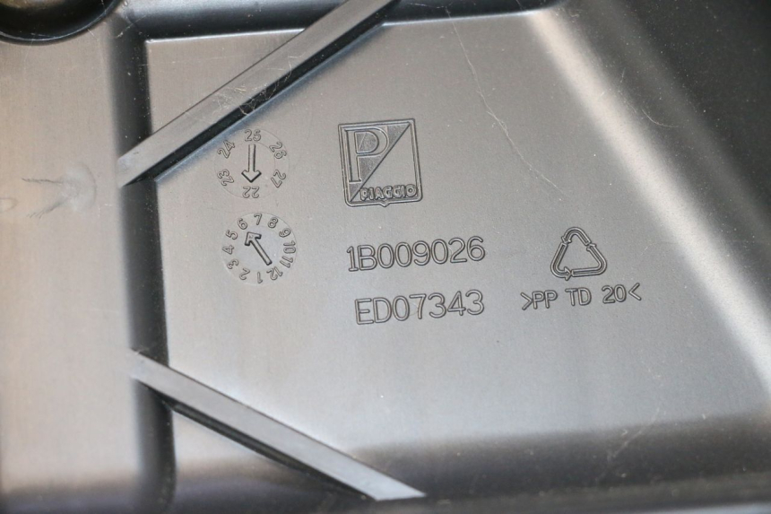 photo de ASIENTO PIAGGIO MP3 HPE 530 (2022 - 2026) - Zoom estado de uso