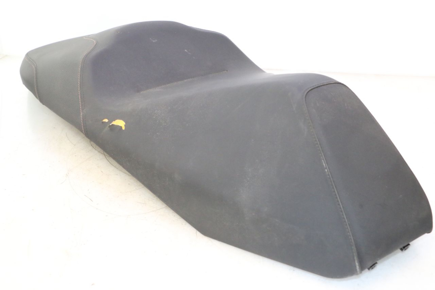 photo de ASIENTO PIAGGIO MP3 HPE 530 (2022 - 2026) - Recambio usado revisado