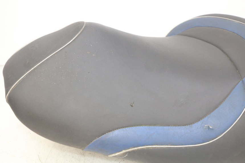 photo de ASIENTO PIAGGIO MP3 LT 400 (2007 - 2012) - Perfil de la pieza de repuesto