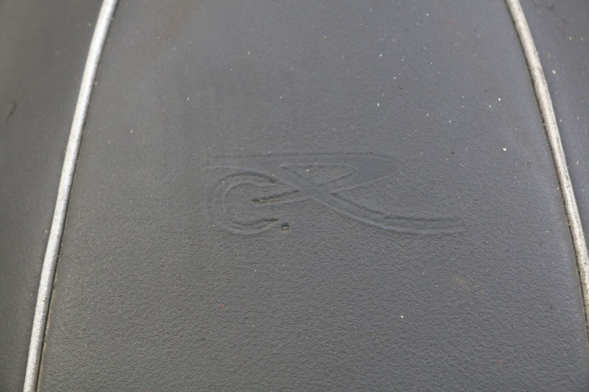 photo de ASIENTO PIAGGIO MP3 LT 400 (2007 - 2012) - Detalle de la pieza