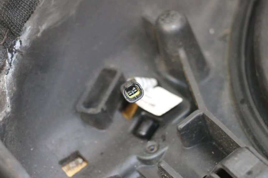 photo de ASIENTO PIAGGIO MP3 LT 400 (2007 - 2012) - Zoom estado de uso