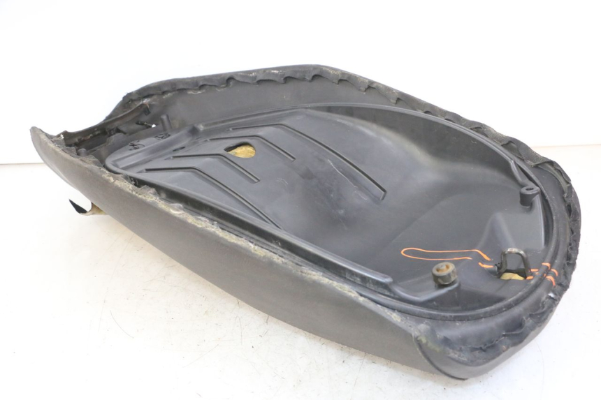 photo de ASIENTO PIAGGIO MP3 LT 400 (2007 - 2012) - Vista general del producto