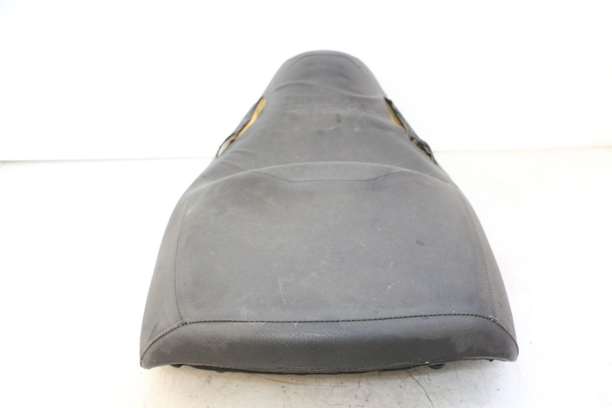 photo de ASIENTO PIAGGIO MP3 LT 300 (2010 - 2016) - Primer plano técnico