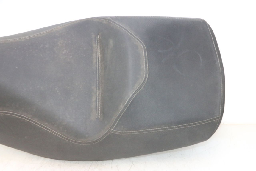 photo de ASIENTO PIAGGIO MP3 LT 300 (2010 - 2016) - Zoom sobre los componentes