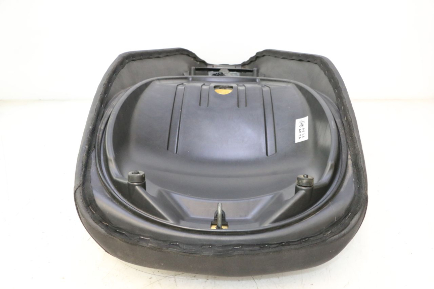 photo de ASIENTO PIAGGIO MP3 LT 300 (2010 - 2016) - Zoom estado de uso