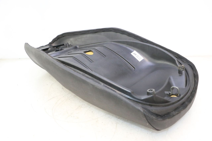 photo de ASIENTO PIAGGIO MP3 LT 300 (2010 - 2016) - Otra perspectiva