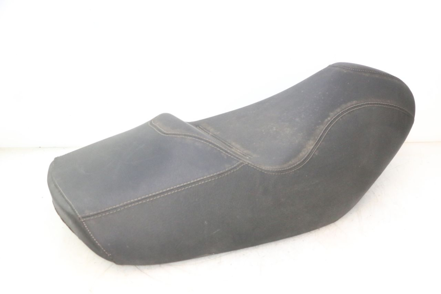 photo de ASIENTO PIAGGIO MP3 LT 300 (2010 - 2016) - Estado de la superficie y material
