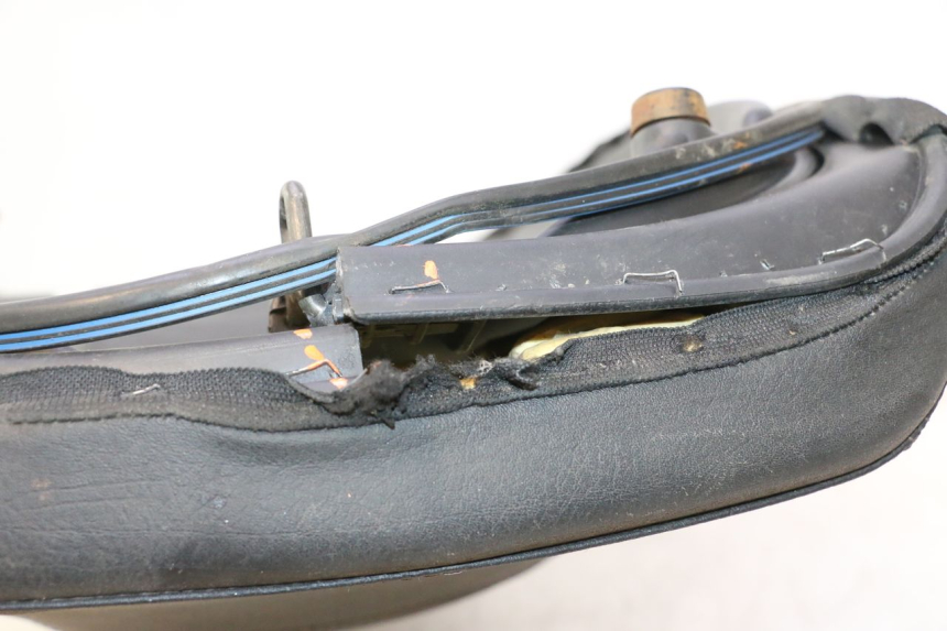 photo de ASIENTO PIAGGIO MP3 LT 400 (2007 - 2012) - Detalle de la pieza
