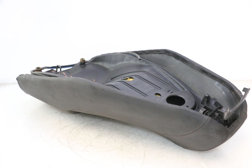 photo de ASIENTO PIAGGIO MP3 LT 400 (2007 - 2012) - Inspección visual detallada