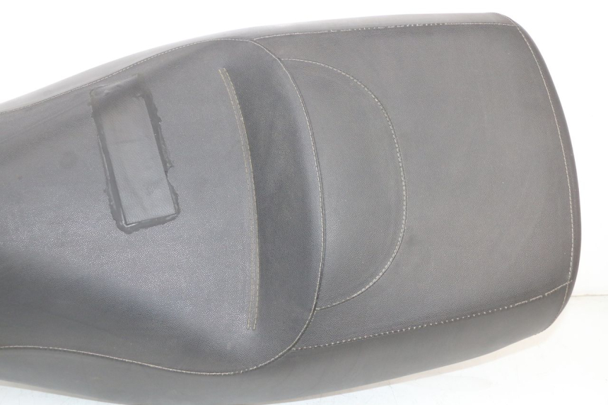 photo de ASIENTO PIAGGIO MP3 125 (2006 - 2014) - Zoom estado de uso