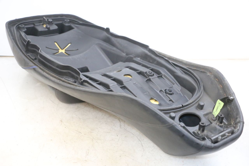 photo de ASIENTO PIAGGIO MP3 500 (2016 - 2018) - Detalle de la pieza