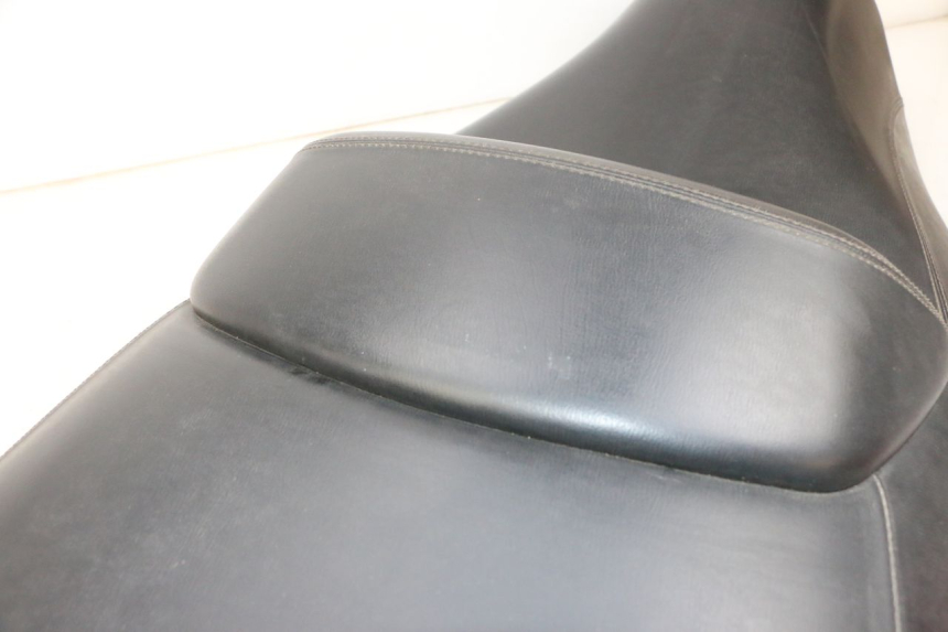 photo de ASIENTO PIAGGIO MP3 500 (2016 - 2018) - Características distintivas