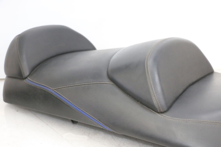 photo de ASIENTO PIAGGIO MP3 500 (2016 - 2018) - Foto de producto adicional