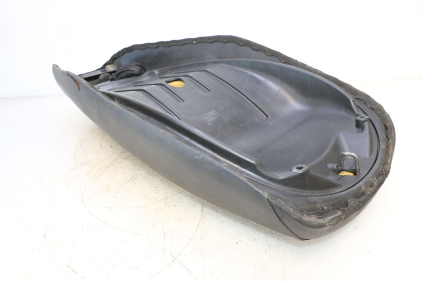 photo de ASIENTO PIAGGIO MP3 RL 250 (2006 - 2010) - Marcados y referencias originales