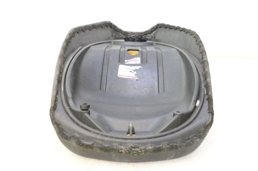 photo de ASIENTO PIAGGIO MP3 125 (2006 - 2014) - Zoom sobre los componentes