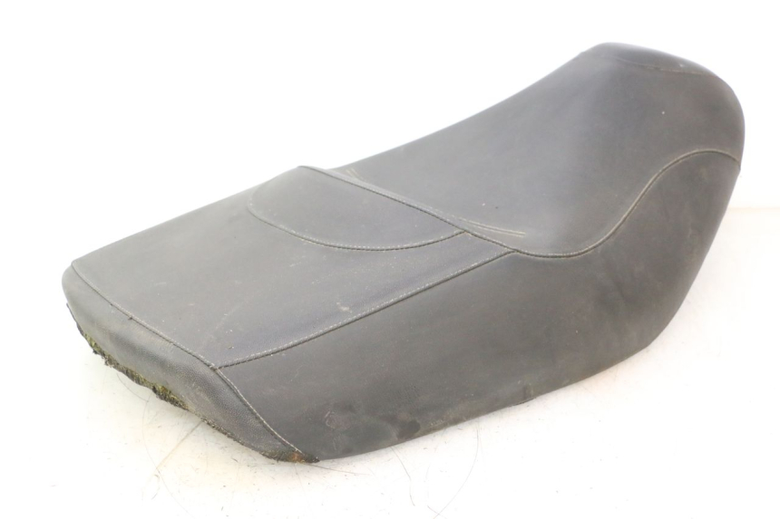 photo de ASIENTO PIAGGIO MP3 125 (2006 - 2014) - Detalles de los puntos de fijación