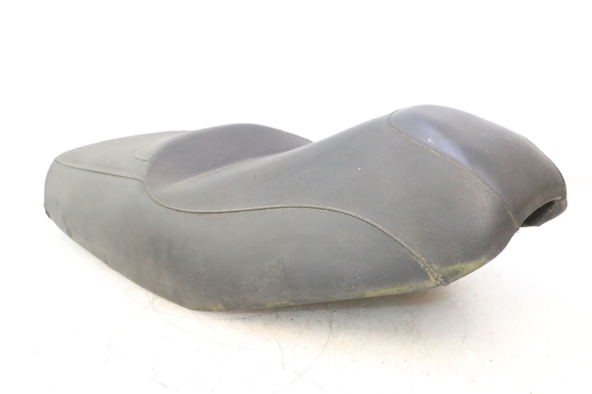 photo de ASIENTO PIAGGIO MP3 125 (2006 - 2014) - Estado de la superficie y material