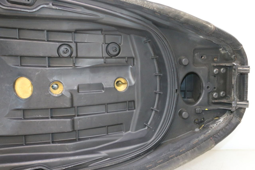 photo de ASIENTO PIAGGIO MP3 500 (2016 - 2018) - Otra vista del artículo
