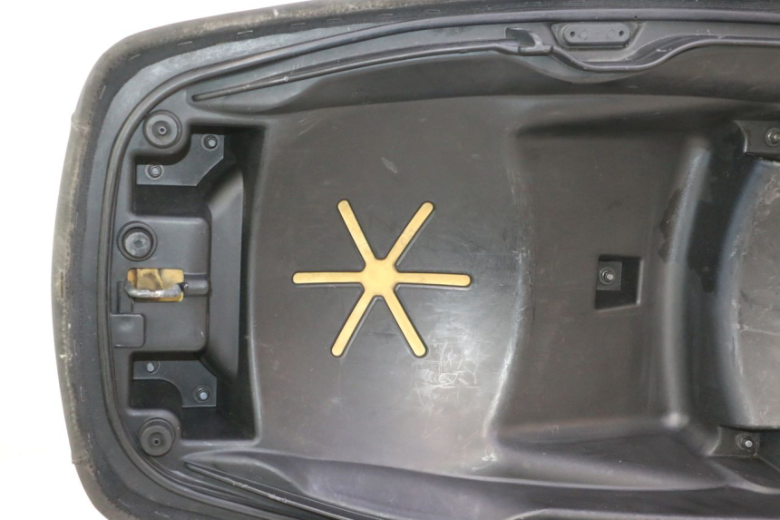 photo de ASIENTO PIAGGIO MP3 500 (2016 - 2018) - Recambio usado revisado