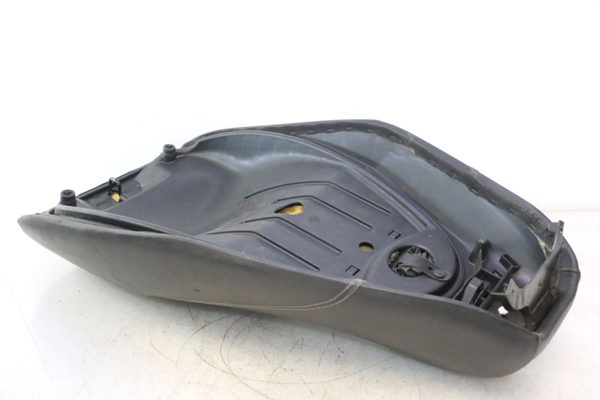 photo de ASIENTO PIAGGIO MP3 500 (2011 - 2015) - Detalle de la pieza