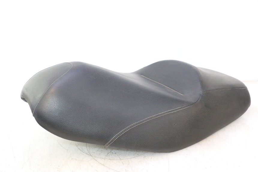 photo de ASIENTO PIAGGIO MP3 500 (2011 - 2015) - Características distintivas