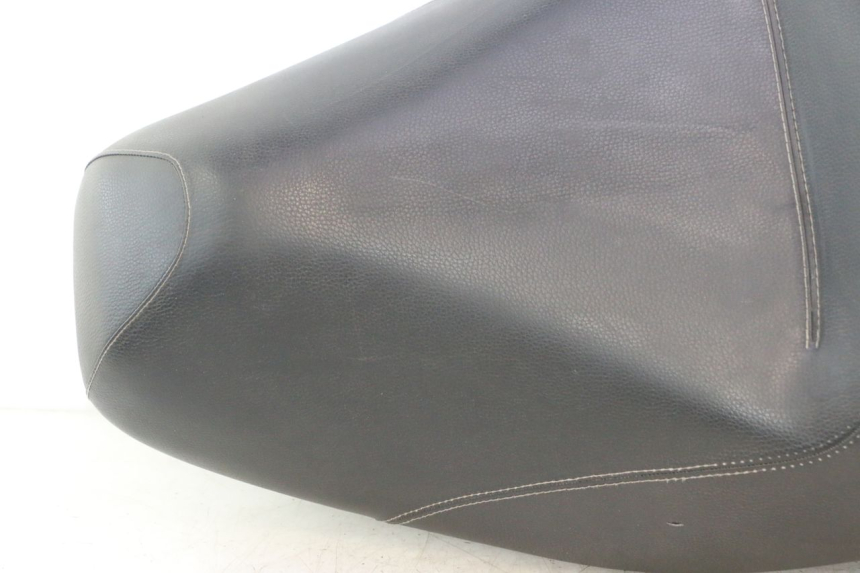 photo de ASIENTO PIAGGIO MP3 500 (2011 - 2015) - Enfoque en la estructura