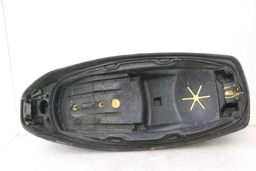 photo de ASIENTO PIAGGIO MP3 500 (2016 - 2018) - Primer plano técnico