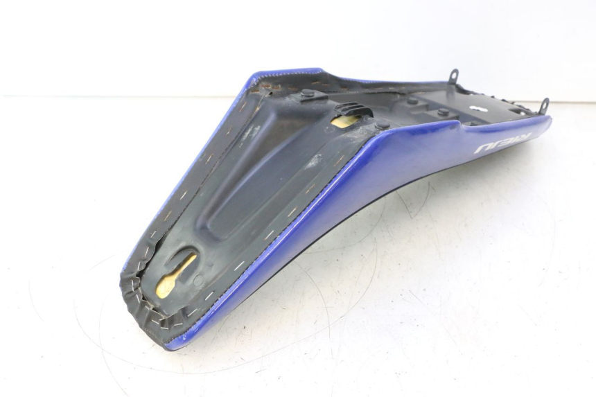 photo de ASIENTO RIEJU MRT PRO SUPERMOTARD 50 (2007 - 2018) - Primer plano de alta resolución