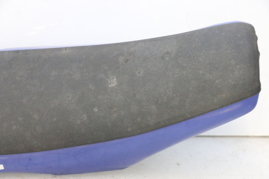 photo de ASIENTO RIEJU MRT PRO SUPERMOTARD 50 (2007 - 2018) - Detalles de los puntos de fijación