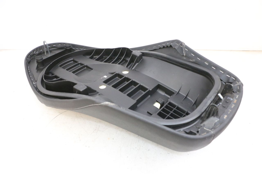 photo de ASIENTO YAMAHA NEO'S CORE 1 (2022 - 2026) - Otra perspectiva