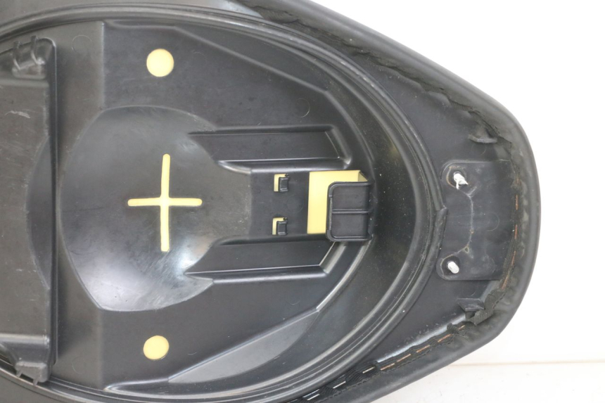 photo de ASIENTO YAMAHA NEO'S NEOS 2T EASY 50 (2013 - 2016) - Zoom sobre los componentes