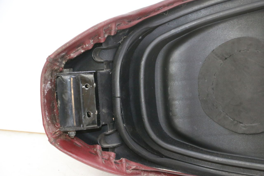 photo de ASIENTO KYMCO LIKE 4T 50 (2019 - 2025) - Enfoque en la estructura