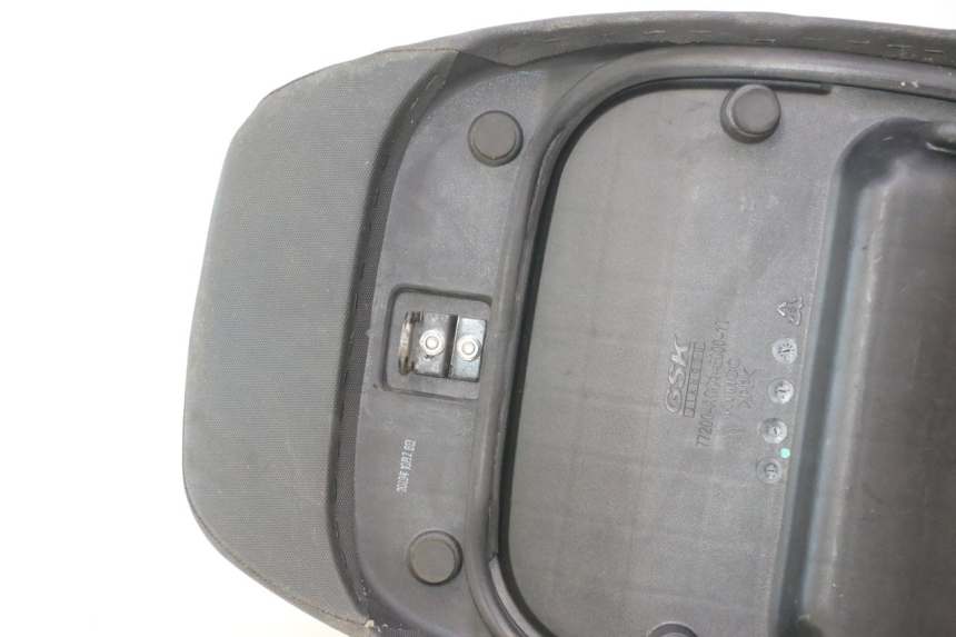 photo de ASIENTO KYMCO LIKE 4T 50 (2019 - 2025) - Zoom calidad de ocasión